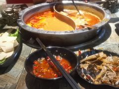 -销魂美蛙鱼头火锅(上海首店)
