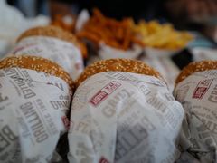 -The Habit Burger Grill 哈比特汉堡(爱琴海店)