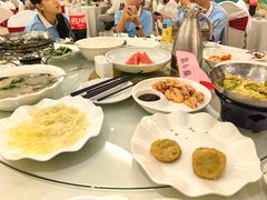 -梅花香里大酒店(郁金香路店)