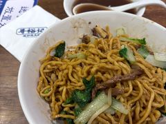 生爆牛肉面-寻裕记·现炒浇头面(人民广场店)