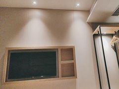 -柏曼酒店(重庆解放碑洪崖洞店)