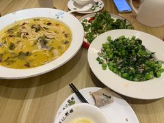 -梁记粥铺(开元地中海店)