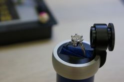 DSC00614_1-威德钻石-克拉钻大本营(南京东路店)