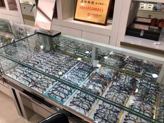 -罗创丹阳眼镜(童卫路店)