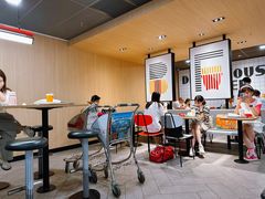 -麦当劳(禄口机场T2航站楼)