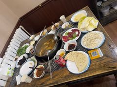 -乳仔牛牦牛汤锅 烤羊排(松潘古城店)