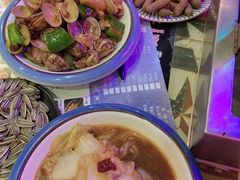 -沪上名羊天下碳烤羊腿•东北烧烤•小龙虾(浦东直营总店)