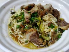 -阿阳牛腩腌面店