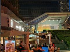 -香港ELEMENTS圆方