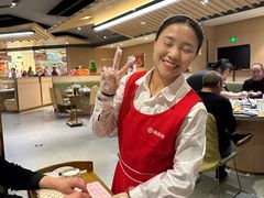 -海底捞火锅(新松江路生日主题店)