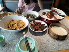-六合居(温江店)