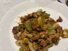 -鄱阳湖·江西小炒·瓦罐煨汤(五道口店)