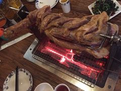 烤羊腿-柿子树炭烤羊腿(金台路店)