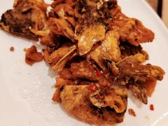 椒盐鱼骨-沙龙酒家