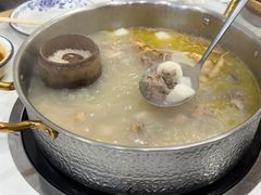 -朴小妹人参鸡汤火锅(长白山万达店)