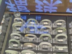 -利群海琴购物广场(商丘路店)