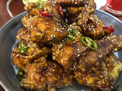 -BHC炸鸡(明洞总店)