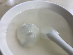 芝麻汤团-绿杨馄饨临顿路店