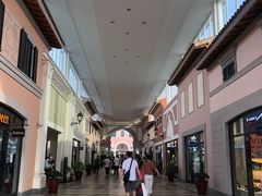 -佛罗伦萨小镇广佛名品奥特莱斯(疏港路店)