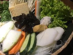 -呷哺呷哺 黄金牧场 (新中关购物中心店)