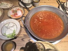 -野山舂·贵州现舂酸汤牛肉(东山店)