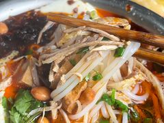 -老五鸡丝豆花面粉(瑞金北路68号院店)