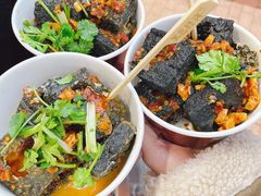 黑色经典臭豆腐-黑色经典臭豆腐·湖南特产(坡子街店)