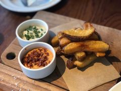 -ROAST coffee & eatery