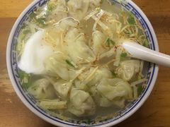 -胖子馄饨坊(天目大厦东南)