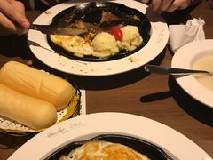 -豪客来牛排(空港华联店)