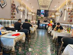 -欧提汗·新疆餐厅·清真(银都路店)