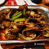 都是烤好了直接端上来，不用自己烤，很方便