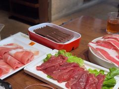 -佬土鹅肠火锅(解放路店)