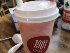 草莓冰冰乐-1901 Cafe(西四店)