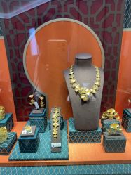 -周生生Chow Sang Sang(先天下店)