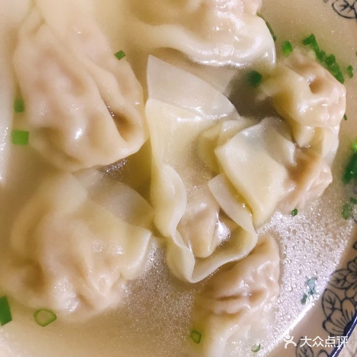 三疯子干辣椒抄手-龙骨清汤抄手-菜-龙骨清汤抄手图片-成都美食-大众