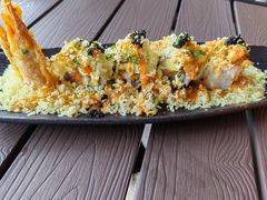 -俊屋料理·烧鸟·寿司·日泰融合菜(星际云汇店)