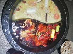 -火云天重庆火锅自助(中山路店)