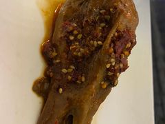 -何师烧烤·香辣蟹·川菜·30年老品牌(太古里旗舰店)