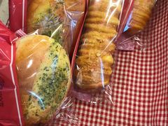 -红宝石·鲜奶小方·海派西点房(四平店)