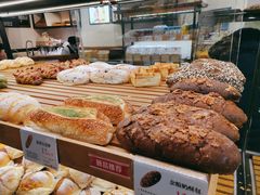-BROAD面包路·欧式面包(龙湖时代C馆店)