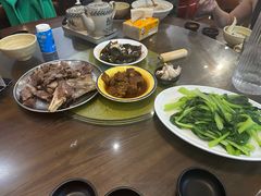 -谢大牛馆·中式卤牛排(老店)