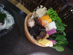 -湊湊火锅·茶憩(来福士广场店)