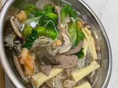 -福屿鲜捞小吃·捞化(福屿总店)