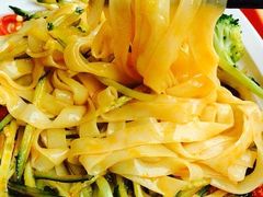 -魏家凉皮(博水商务大厦店)