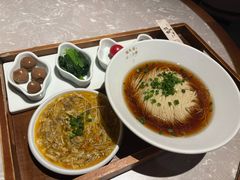 -松鹤面馆·古法焖肉面(观前店)