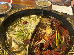 -重庆川渝肥妹火锅