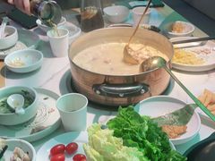 -六少·猪肚包鸡火锅(卓悦INTOWN店)