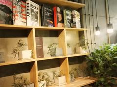 -HIGH FIVE哈福手工汉堡(桂林路店)