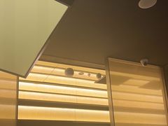 -钱小奴海鲜自助黑金店(杭州滨江龙湖店)